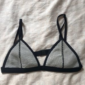 Triangl bikini top